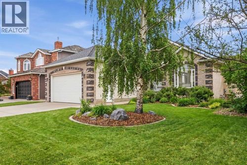7051 Christie Briar Manor Sw, Calgary, AB, T3H2H5 | Card Image