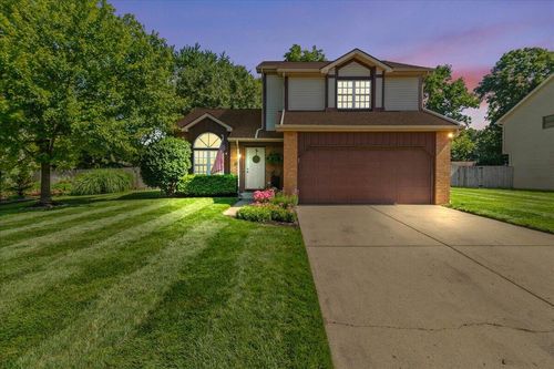 313 Kelly Way, Bellefontaine, OH, 43311-1587 | Card Image
