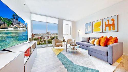 704-244 Biscayne Blvd, Miami, FL, 33132-2327 | Card Image