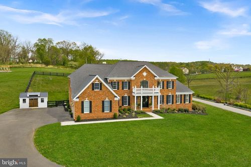 15064 Barlow Dr, WATERFORD, VA, 20197-1252 | Card Image