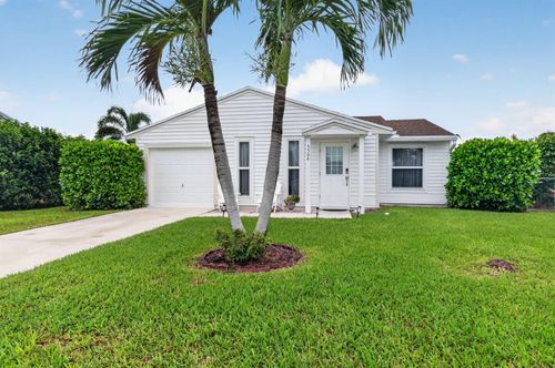 5504 Courtney Cir, Boynton Beach, FL, 33472-1281 | Card Image