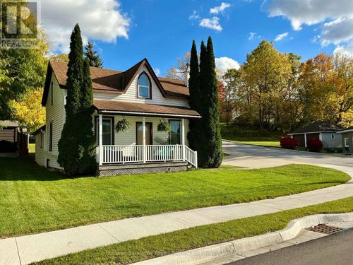 297 Wellington St S, Saint Marys, ON, N4X1C5 | Card Image