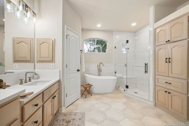 29743 No Le Hace Dr, House other with 4 bedrooms, 4 bathrooms and null parking in Fair Oaks Ranch TX | Image 27