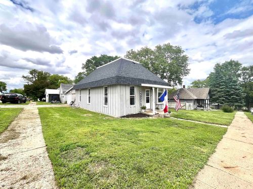 912 Tarkington St, Harlan, IA, 51537-1058 | Card Image