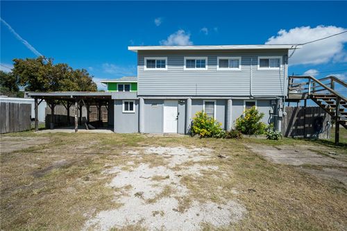 3538 Shore Dr, Corpus Christi, TX, 78418-3042 | Card Image