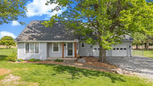 2322 N 300 W, Anderson, IN, 46011-8717 | Card Image