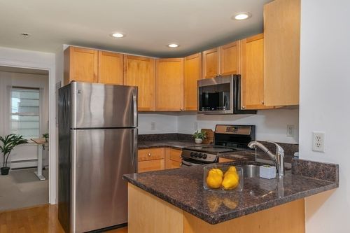 3-95 2nd St, Cambridge, MA, 02141-1836 | Card Image