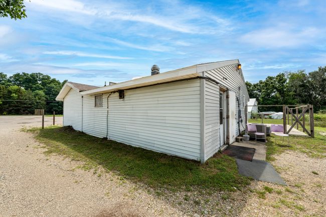 938 Doster Rd, Home with 0 bedrooms, 1 bathrooms and 35 parking in Plainwell MI | Image 27
