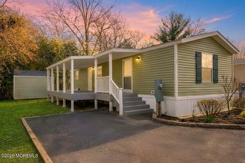 64-1820 State Route 35, Wall, NJ, 07719 | Card Image