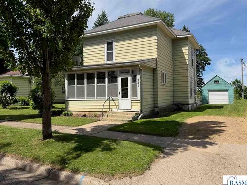 241 N Hunt Street, Lake Crystal, MN, 56055 | Card Image