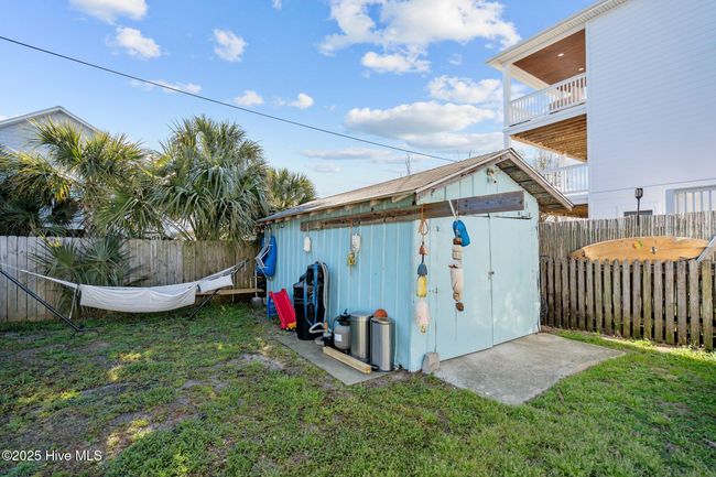333 Fourth Ave S, House other with 2 bedrooms, 2 bathrooms and null parking in Kure Beach NC | Image 44