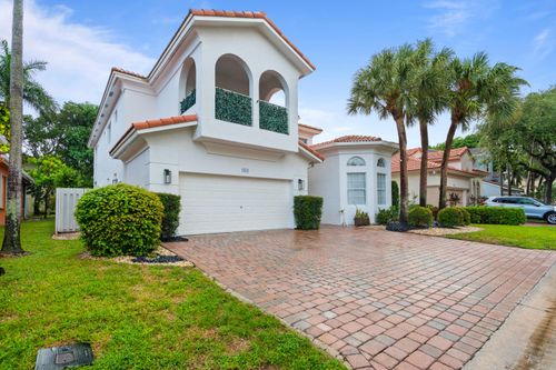 7372 Nw 18th Ct, Pembroke Pines, FL, 33024-1006 | Card Image