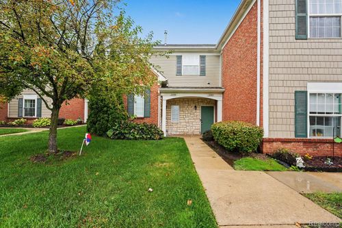 2263 Marissa Way, Shelby Twp, MI, 48316-5620 | Card Image