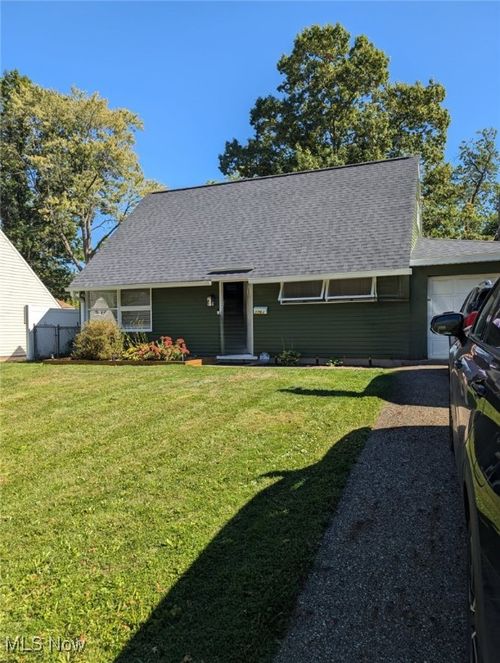 1763 Windsor St, Cuyahoga Falls, OH, 44221-4233 | Card Image