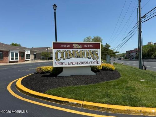 780 Commons Way, Toms River, NJ, 08755 | Card Image
