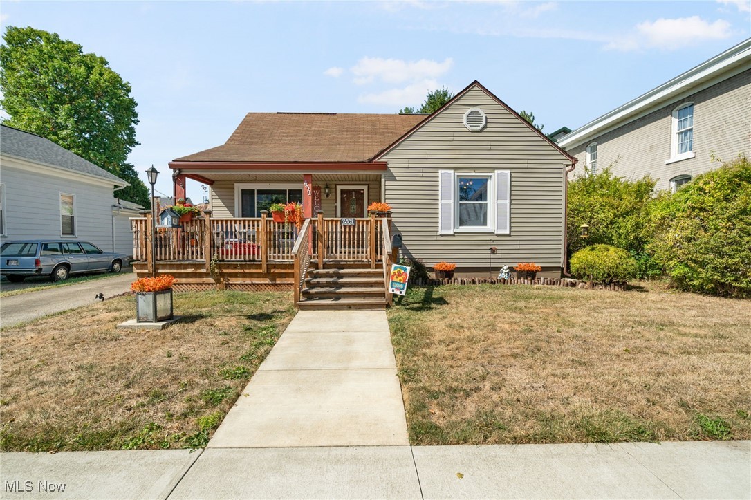 2nd St, New Philadelphia, OH 44663