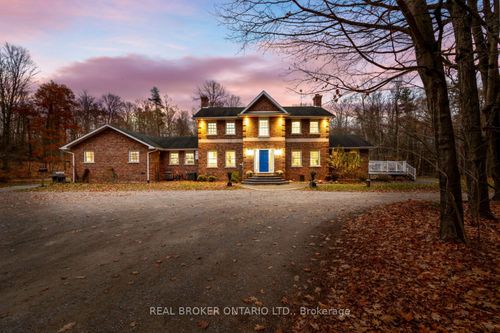 398 Sandy Hook Rd, Pontypool, ON, L0A1K0 | Card Image