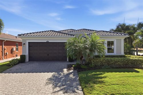 12106 Perennial Pl, LAKEWOOD RANCH, FL, 34211-3207 | Card Image