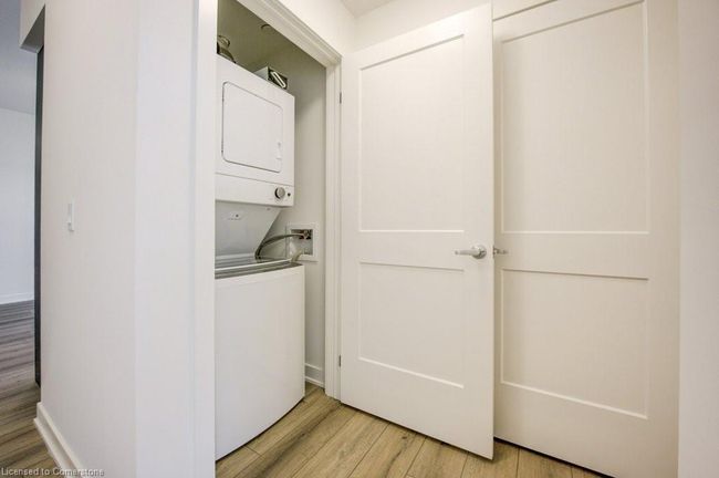 502 - 312 Erb St W, House attached with 2 bedrooms, 2 bathrooms and 1 parking in Waterloo ON | Image 17