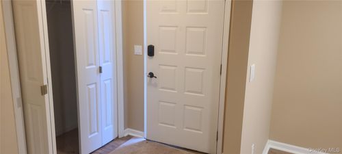 106-106 Crystal Hill Ln, Poughkeepsie, NY, 12603-6979 | Card Image