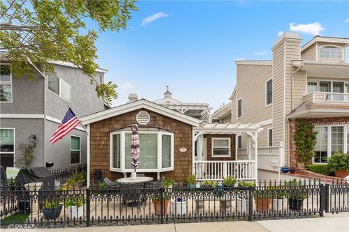 12-130 Topaz Ave, Newport Beach, CA, 92662-1025 | Card Image