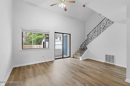 2856 Sand Castle Ln, JACKSONVILLE, FL, 32233-2273 | Card Image