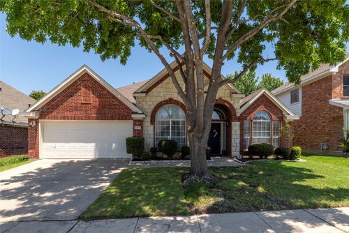 5517 Lawnsberry Drive, Fort Worth, TX, 76137 | Card Image