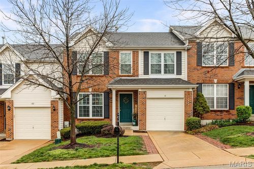 484 Summit Tree Ct, Fenton, MO, 63026-3574 | Card Image