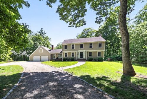 17 Woods Rd, Norwell, MA, 02061-1238 | Card Image