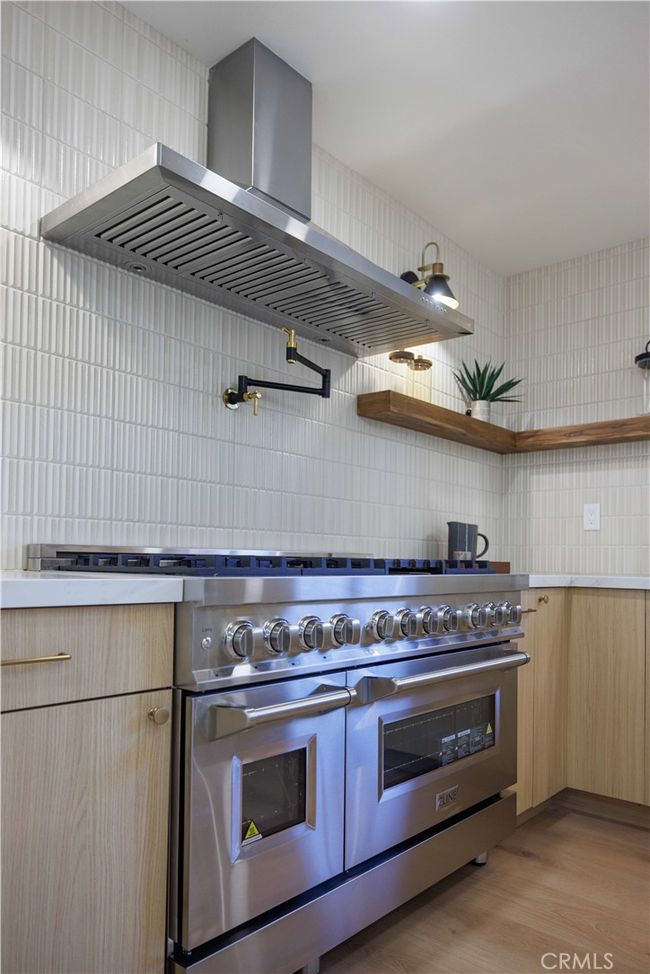 9792 La Arena Cir, House other with 3 bedrooms, 3 bathrooms and 2 parking in Fountain Valley CA | Image 21