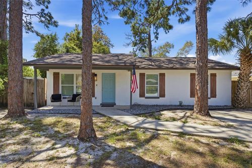720 Locust St, TARPON SPRINGS, FL, 34689-4153 | Card Image