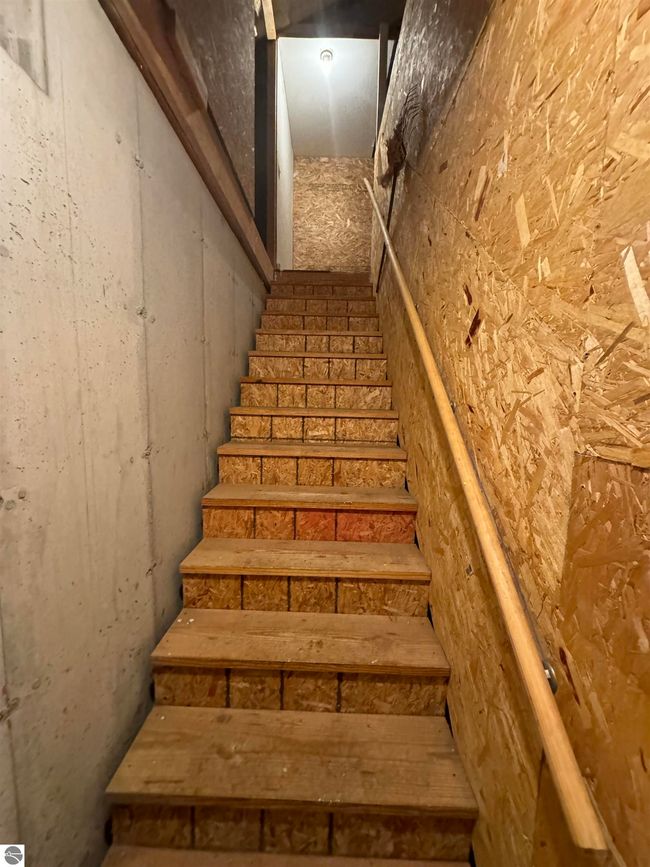 9925 W 16 Rd, Home with 0 bedrooms, 0 bathrooms and null parking in Mesick MI | Image 15