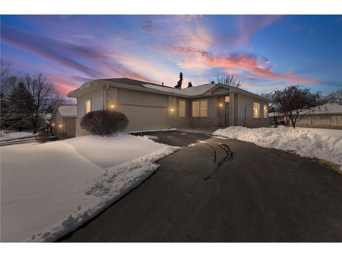 15025 Everleigh Cir, Rosemount, MN, 55068-5525 | Card Image