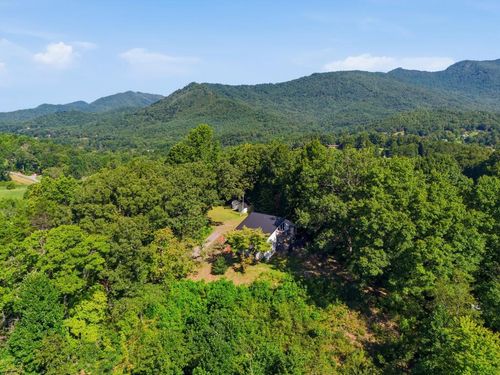 289 Bethabara Rd, Hayesville, NC, 28904-5201 | Card Image