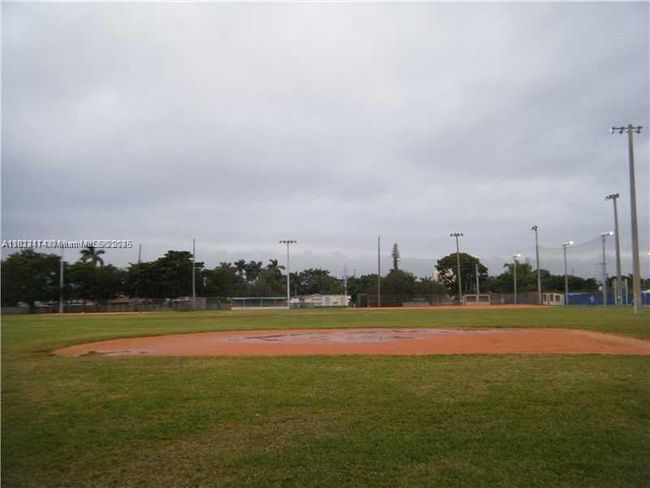APT-133 - 608 Ne 2 Nd St, Condo with 2 bedrooms, 2 bathrooms and null parking in Dania Beach FL | Image 39