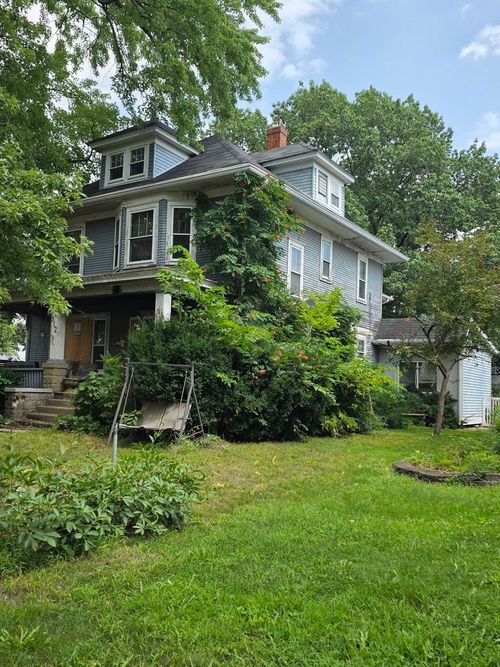 912 Locust St, Sterling, IL, 61081-2303 | Card Image