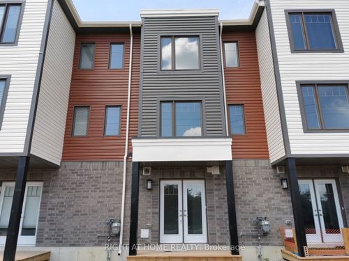 3 Andean Lane, Barrie, ON, L9J0J4 | Card Image
