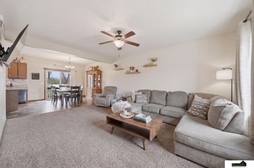 941 Scotts Creek Ct, Hickman, NE, 68372-1450 | Card Image