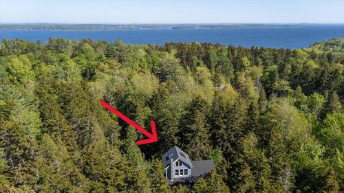 11 Jack Rabbit Rd, Northport, ME, 04849-3069 | Card Image