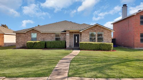 1120 Bumble Bee Dr, Lancaster, TX, 75134-1645 | Card Image