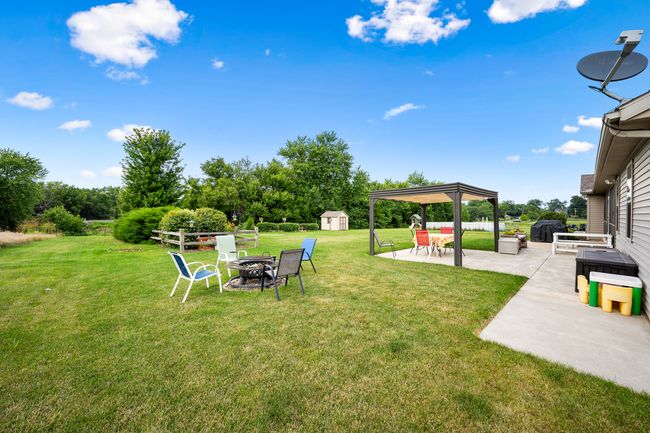 20 Boulder Dr, House other with 3 bedrooms, 3 bathrooms and 2 parking in Carlock IL | Image 28