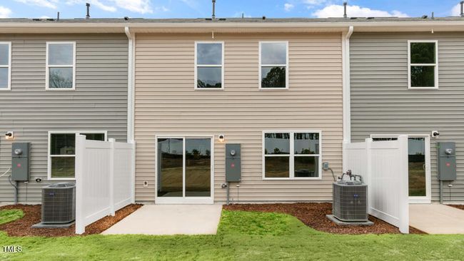 Exterior Patio | Image 24