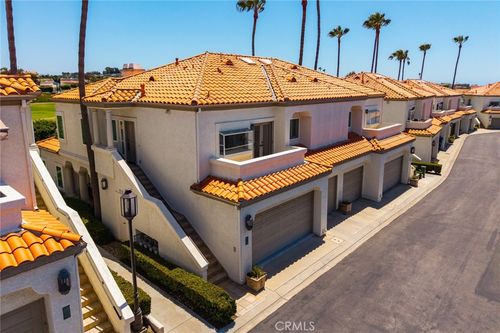 48 Tennis Villas Dr, Dana Point, CA, 92629-4139 | Card Image