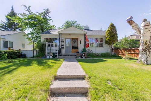 1118 12b St S, Lethbridge, AB, T1K1S2 | Card Image