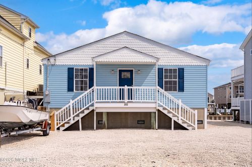 202 Heron Rd, Tuckerton, NJ, 08087-2410 | Card Image