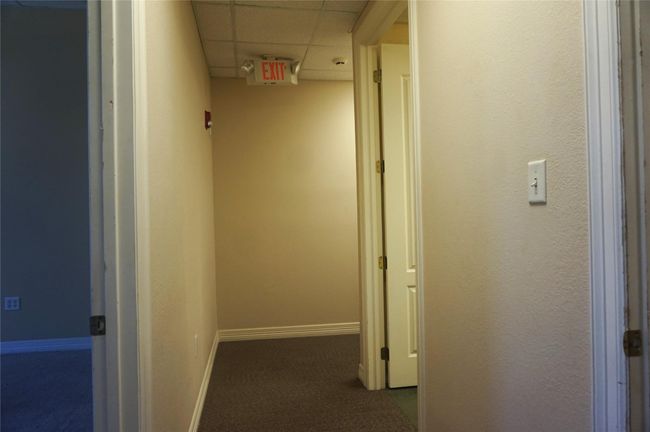 201 - 120 S Crockett St, Condo with 3 bedrooms, 2 bathrooms and null parking in Sherman TX | Image 11