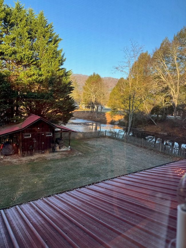 0 Hemlock Dr, Home with 2 bedrooms, 2 bathrooms and null parking in Suches GA | Image 43