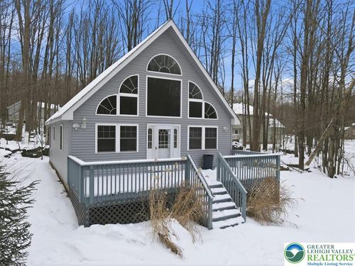 102 Chitimacha Dr, POCONO LAKE, PA, 18347-8135 | Card Image