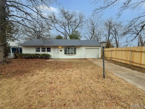 21 Agnes Dr, Cahokia, IL, 62206-2750 | Card Image