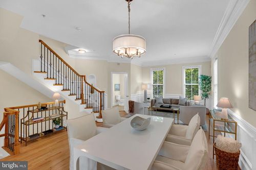 1722 Potomac Greens Dr, ALEXANDRIA, VA, 22314-6229 | Card Image